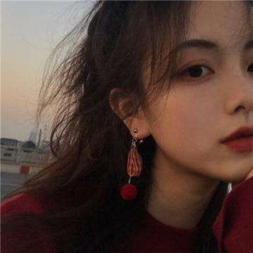 印度卢比兑美元汇率创新低 资金在持续流出印度资产